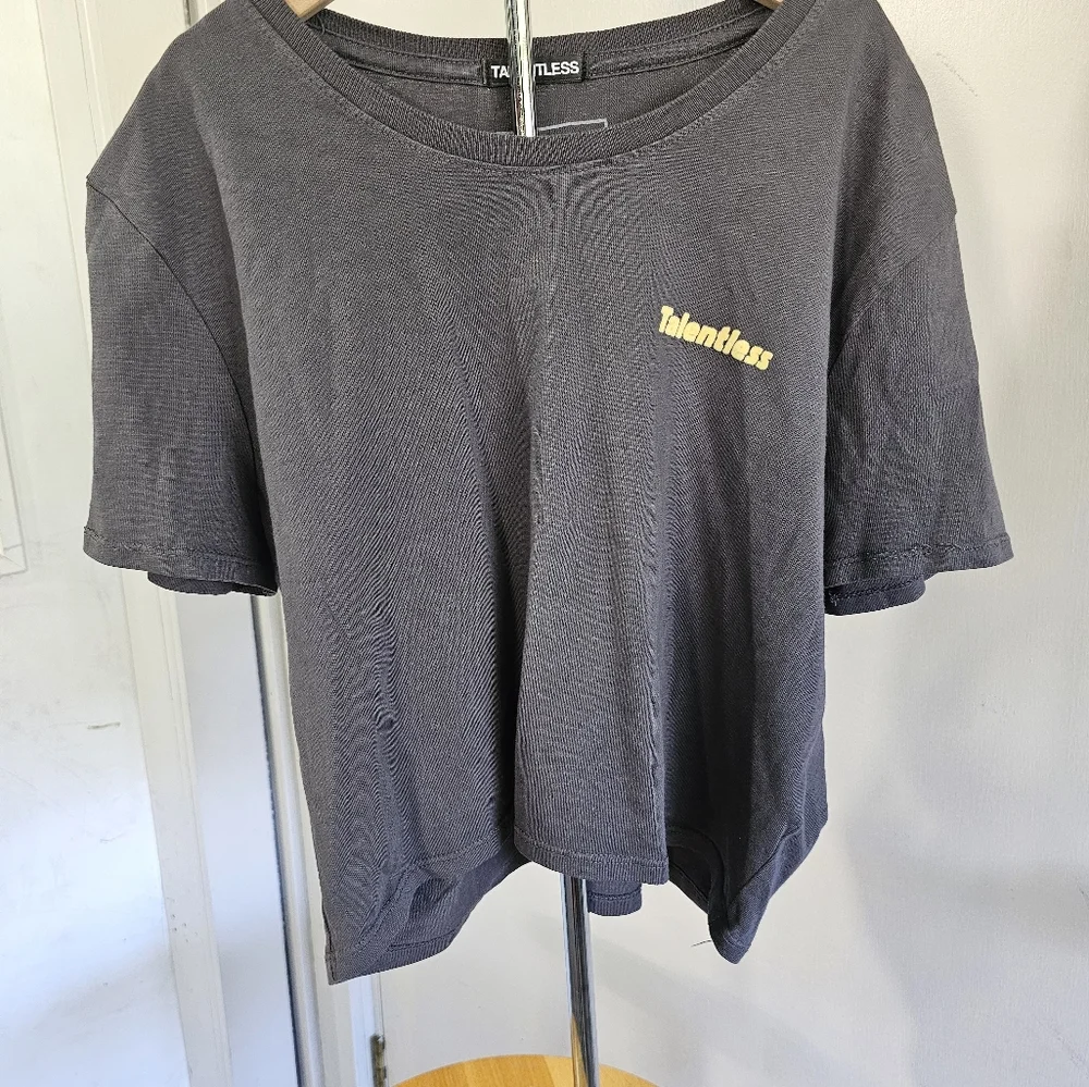 TALENTLESS crop top - Picture 3 of 10